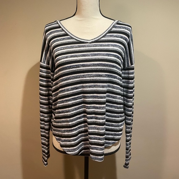 American Eagle Long Sleeve Striped Top - Picture 2 of 6
